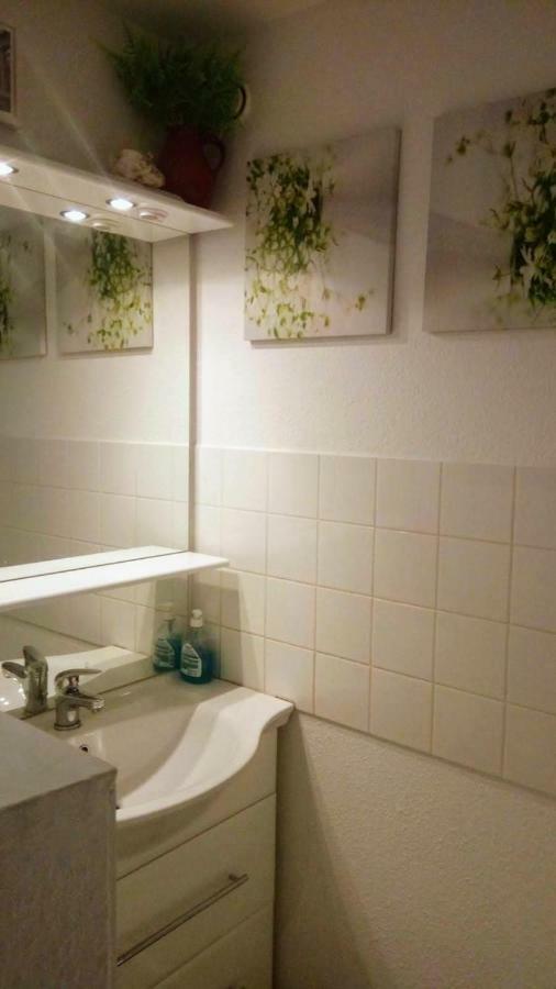 פלאואן Friedens Apartment מראה חיצוני תמונה